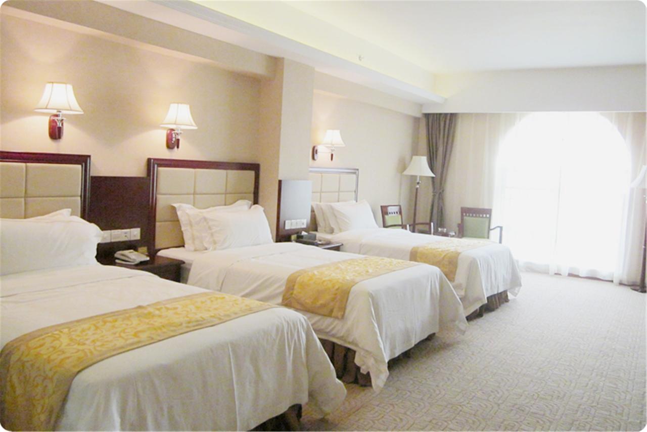 Vienna Hotel Guangzhou Airport Esterno foto