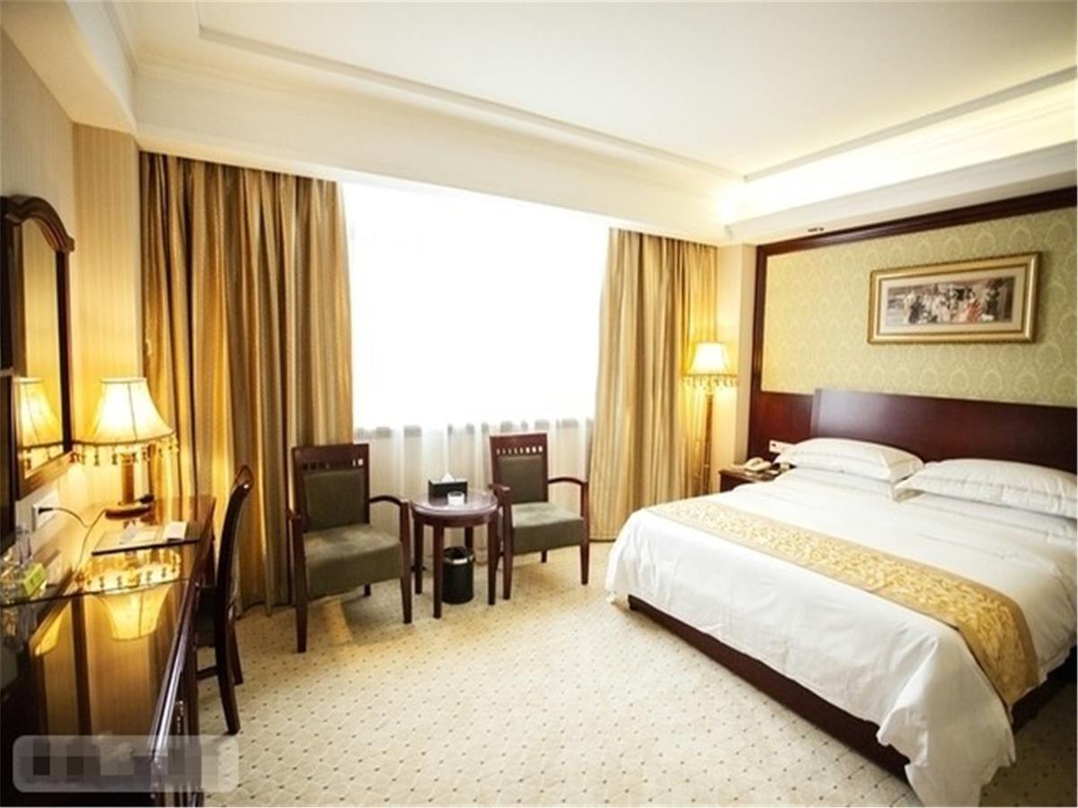 Vienna Hotel Guangzhou Airport Esterno foto