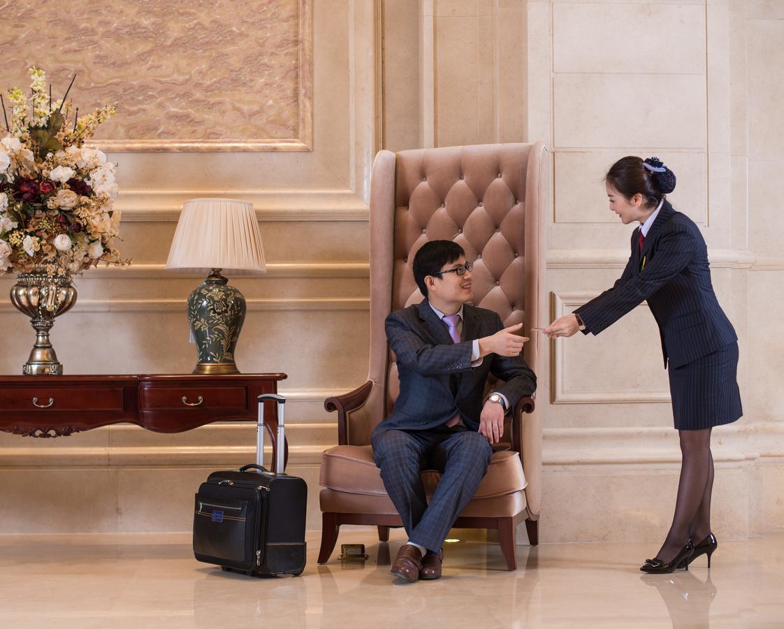 Vienna Hotel Guangzhou Airport Esterno foto